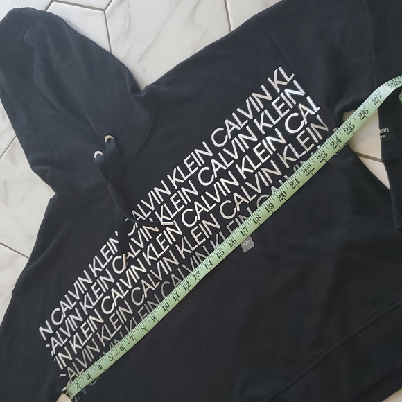 NWT Calvin Klein Crop Hoodie - Picture 5 of 11